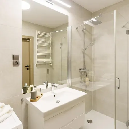 Fenomen: Premium Park & Sea View With Pool And Sauna *